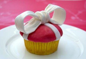 Planet Cake Cupcake Fondant Bow